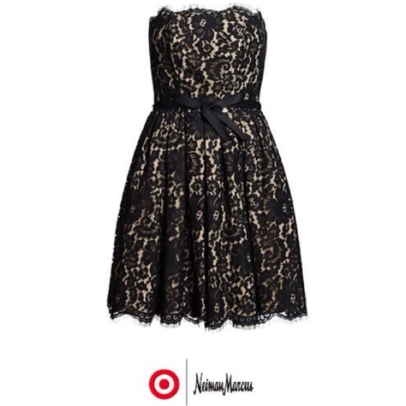 Robert Rodriguez Neiman Marcus for Target 8 black lace boned strapless dress. - Picture 4 of 7